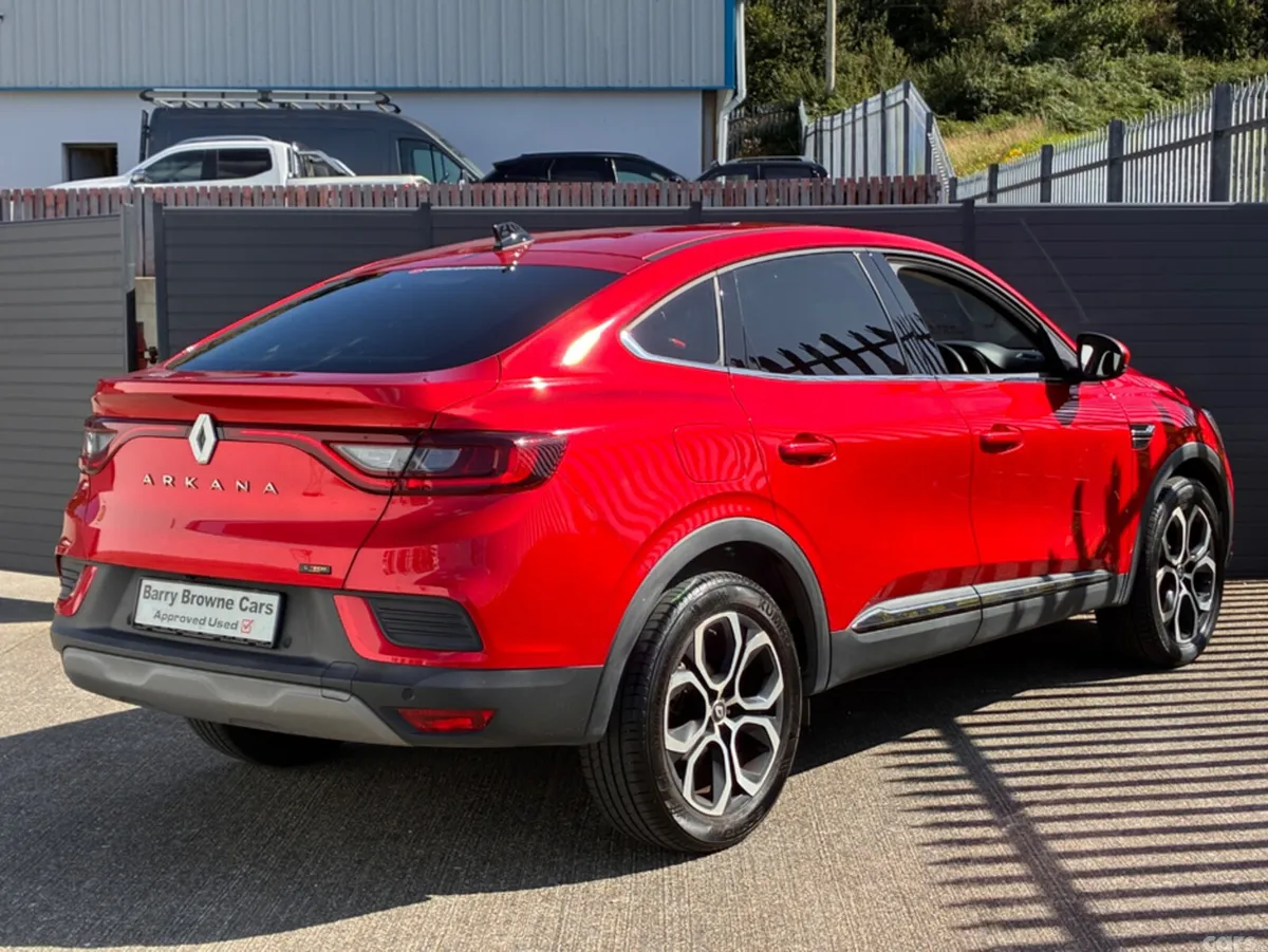 Renault Arkana Coupe, Petrol Hybrid, 2023, Red