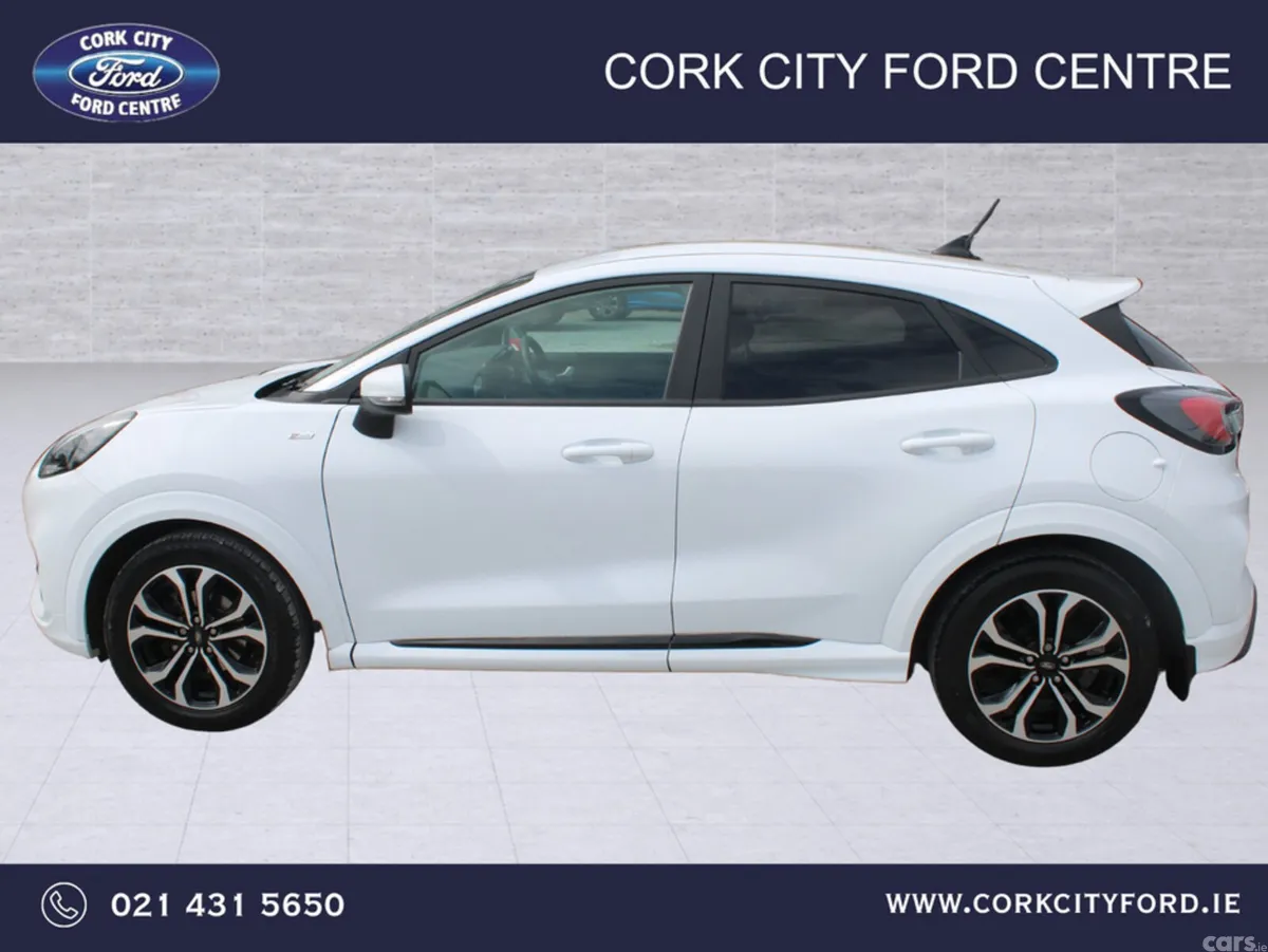 Ford Puma MPV, Petrol, 2022, White