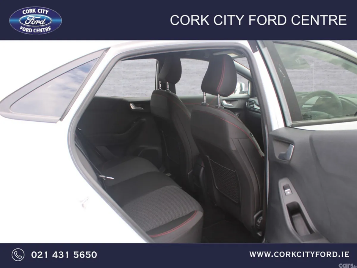 Ford Puma MPV, Petrol, 2022, White