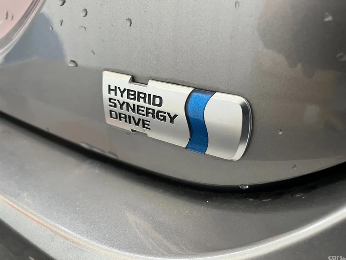 Toyota Camry Saloon, Petrol Hybrid, 2023, Grey