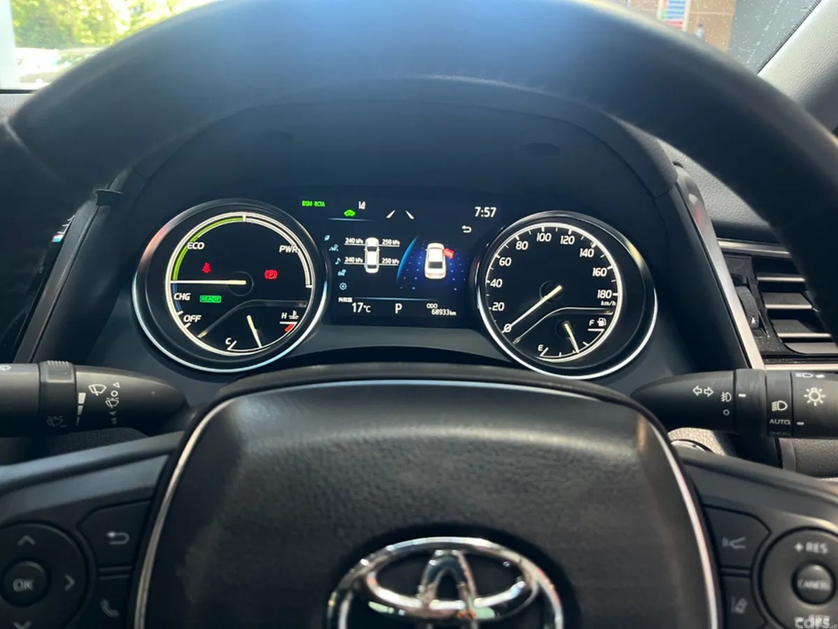 Toyota Camry Saloon, Petrol Hybrid, 2023, Grey