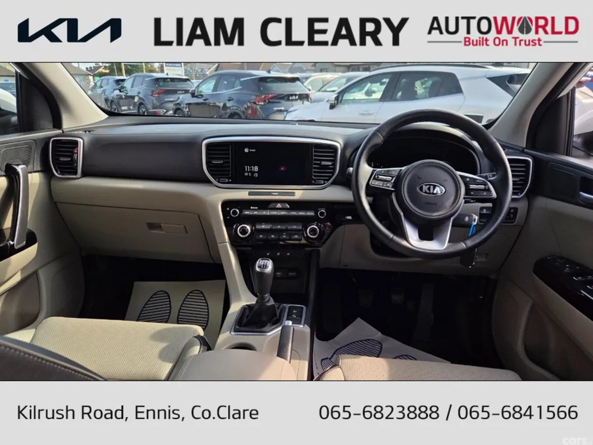 Kia Sportage MPV, Diesel, 2022, White