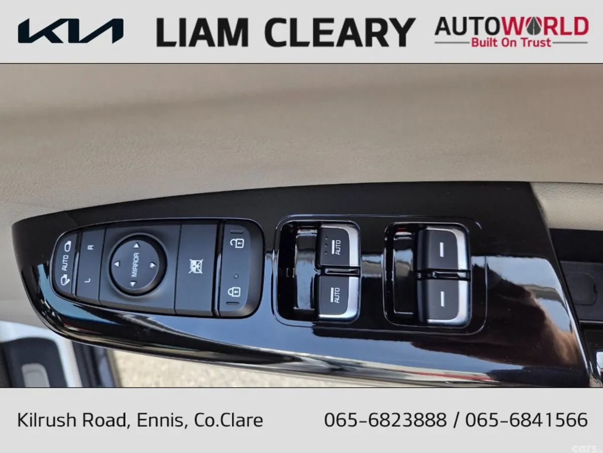 Kia Sportage MPV, Diesel, 2022, White