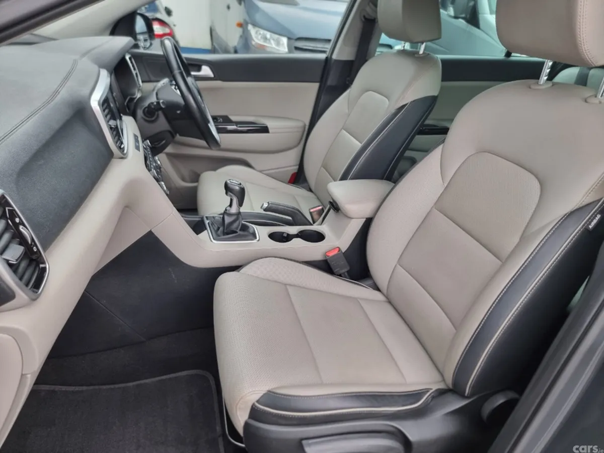Kia Sportage SUV, Diesel, 2020, Grey