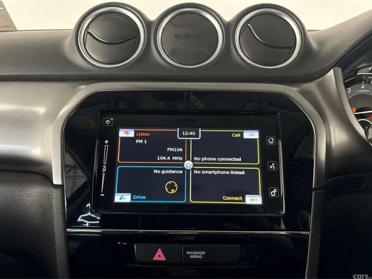 Suzuki Vitara SUV, Petrol Hybrid, 2023, Red