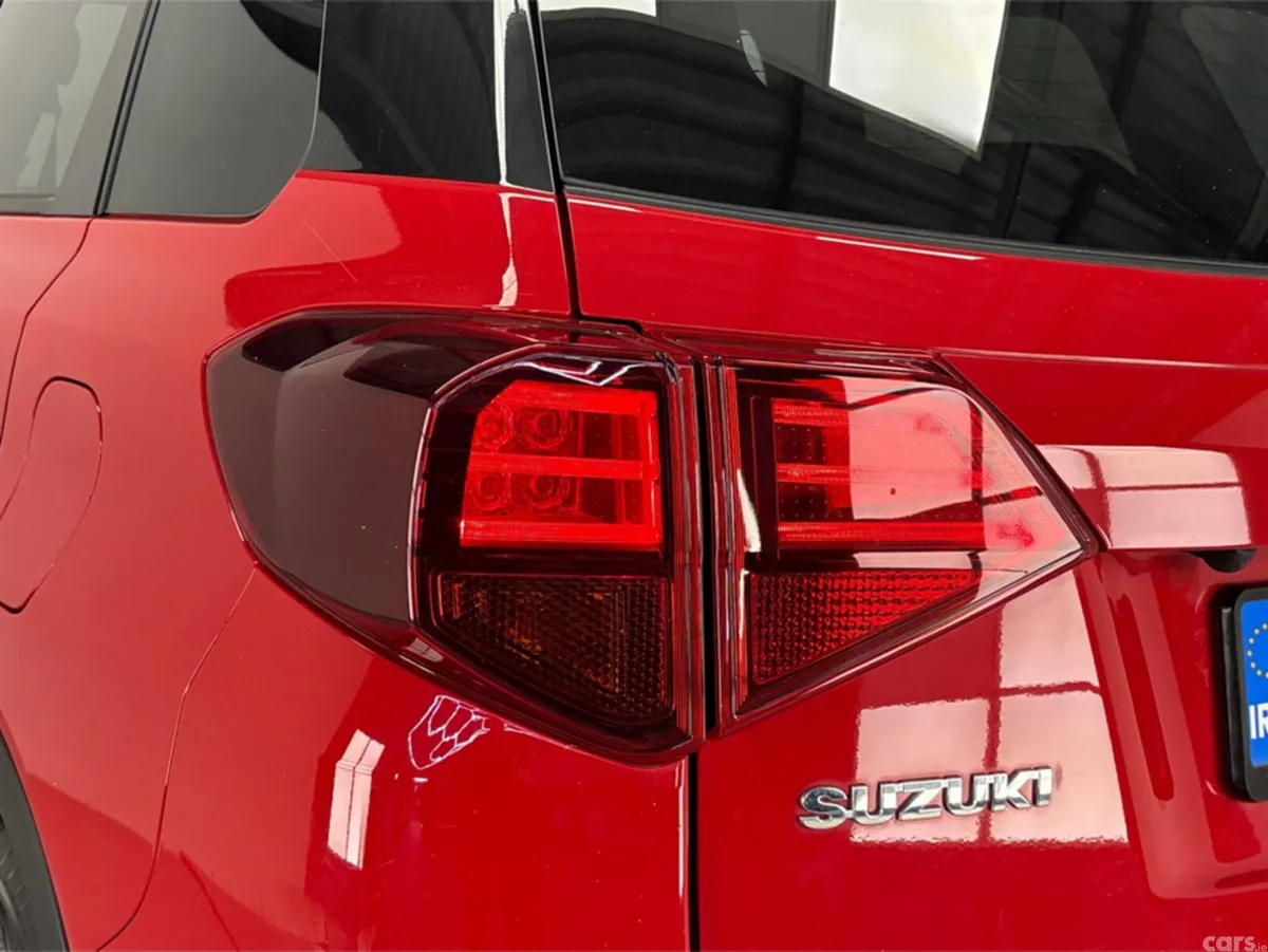 Suzuki Vitara SUV, Petrol Hybrid, 2023, Red