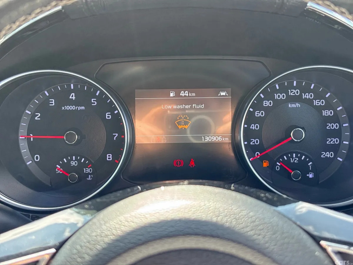 Kia Ceed Hatchback, Petrol, 2021, Grey