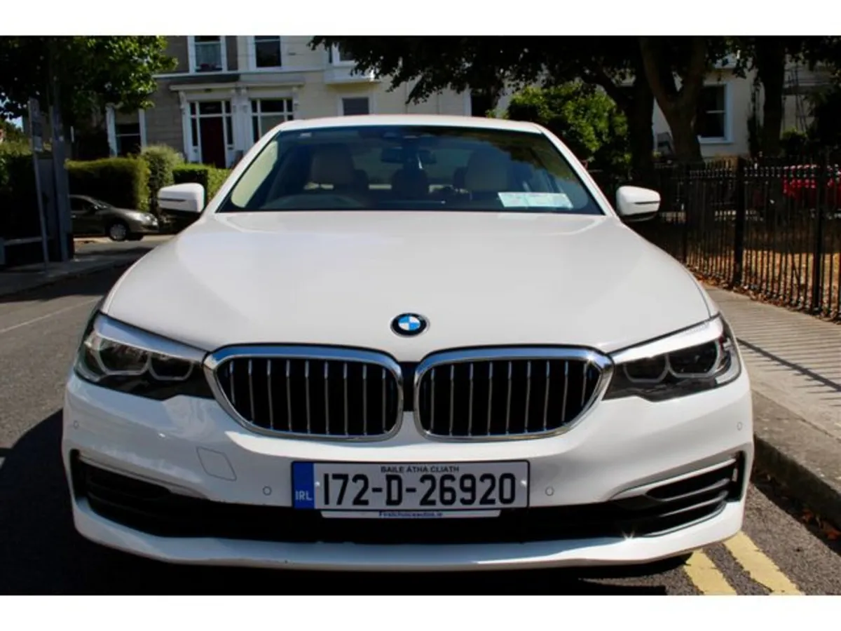 BMW 5-Series Saloon, Petrol Plug-in Hybrid, 2017, White