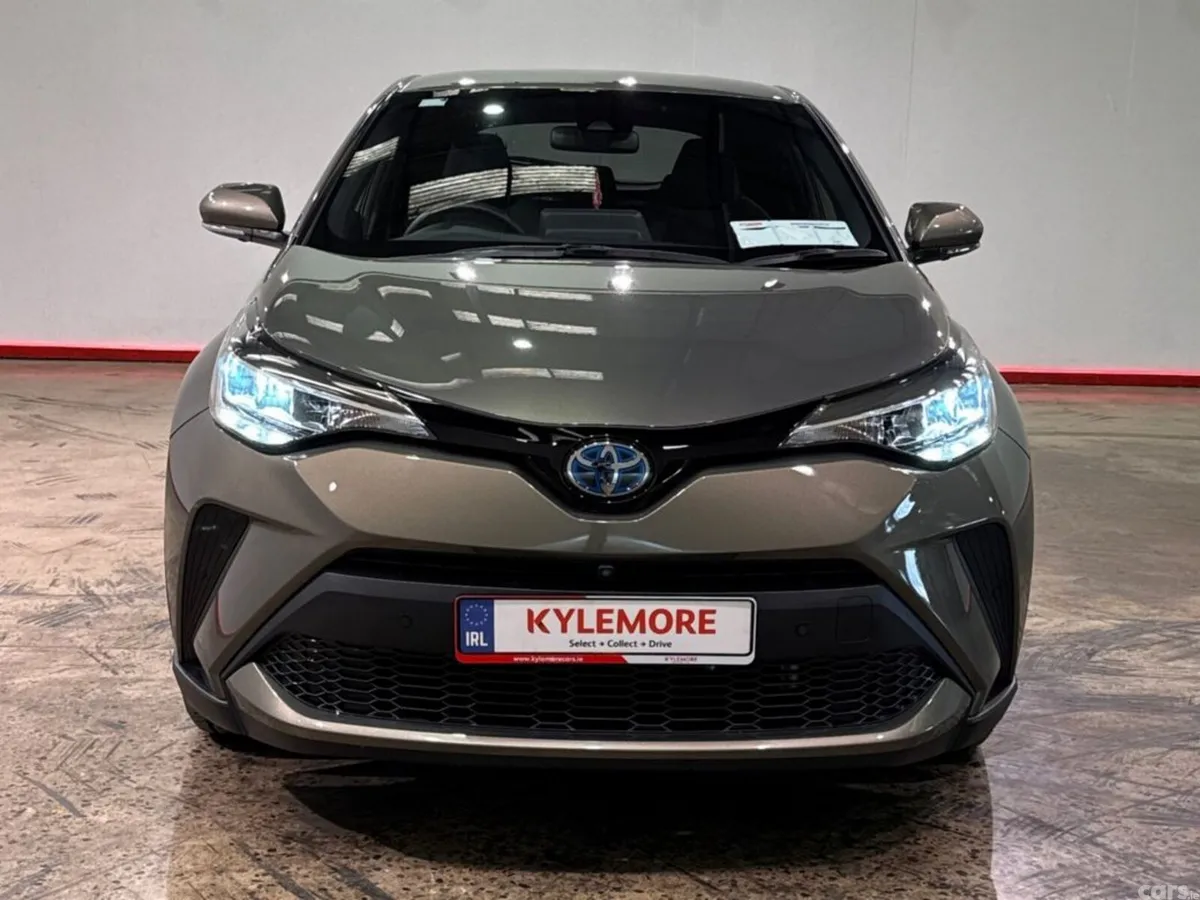 Toyota C-HR SUV, Petrol Hybrid, 2022, Green