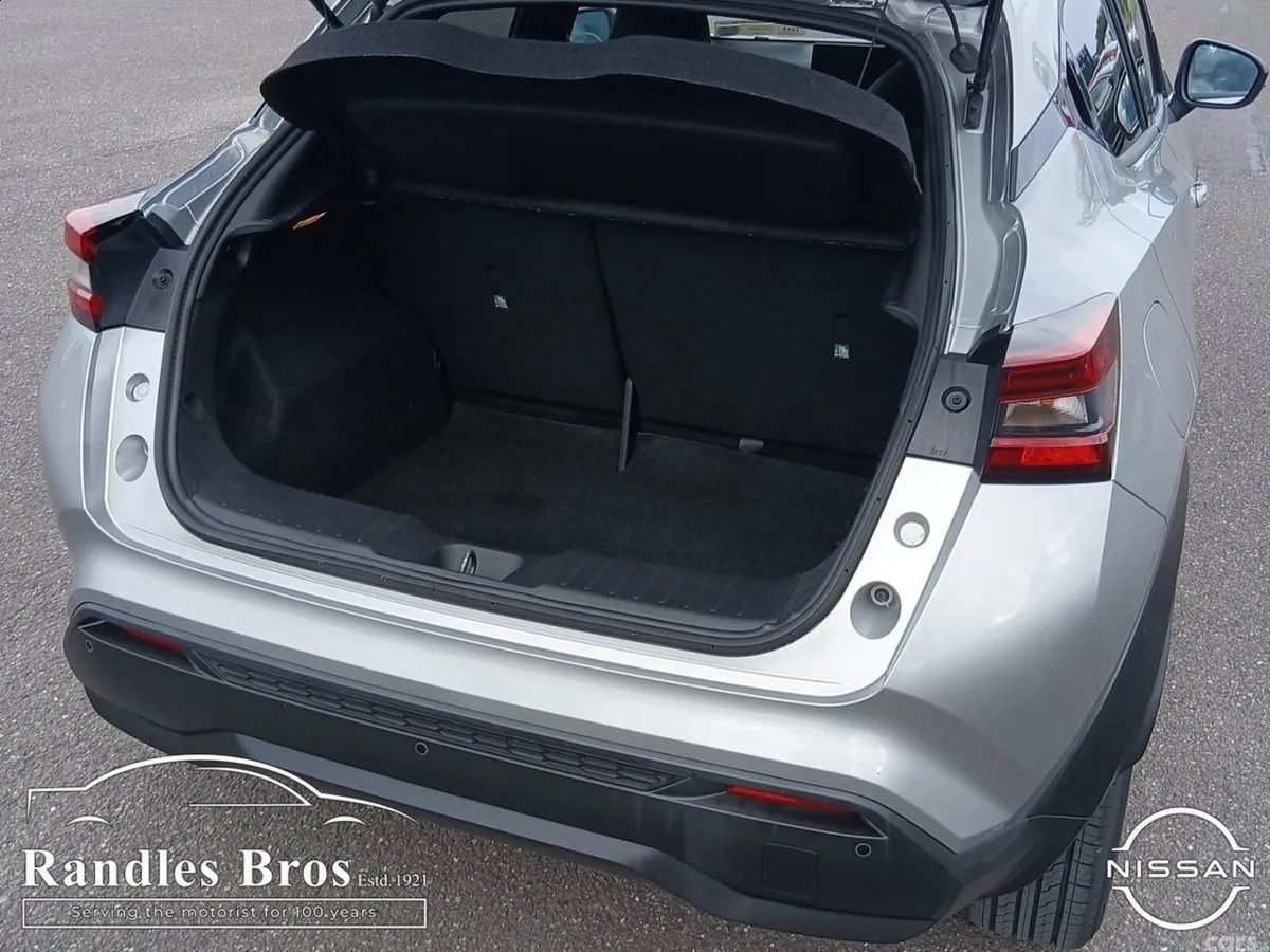 Nissan Juke SUV, Petrol, 2025, Grey