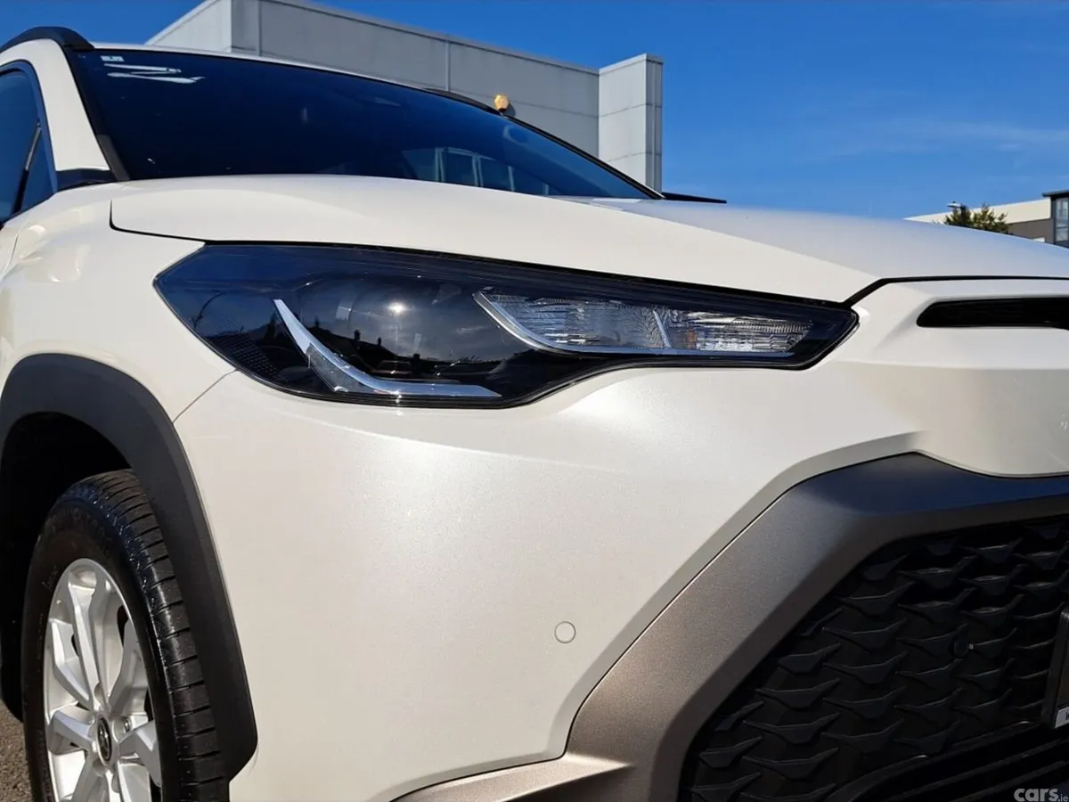 Toyota Corolla Cross SUV, Petrol Hybrid, 2025, White