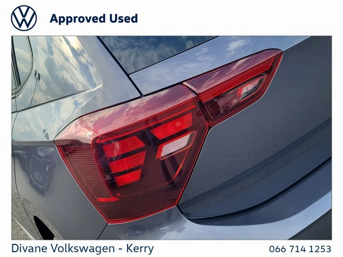 Volkswagen Polo Hatchback, Petrol, 2027, Grey