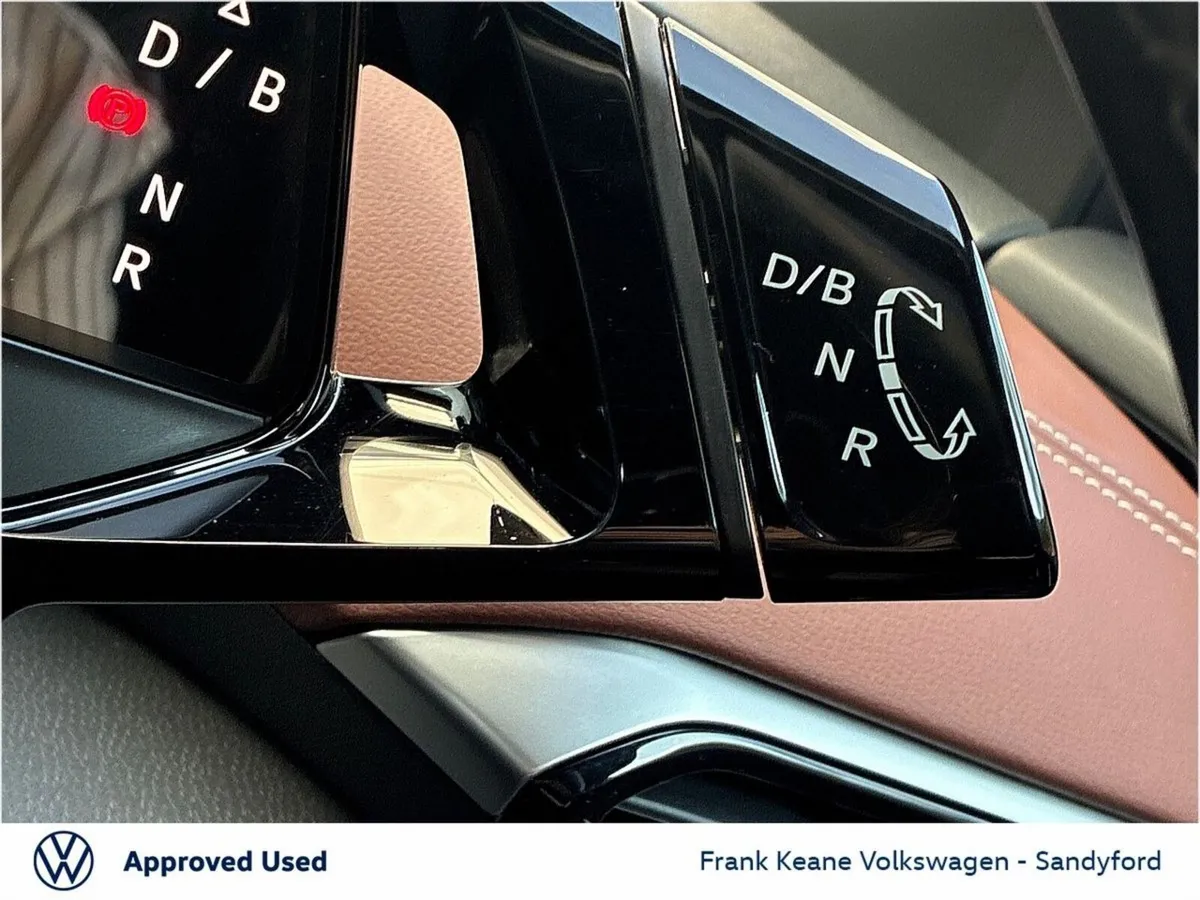 Volkswagen ID.4 Hatchback, Electric, 2024, Blue