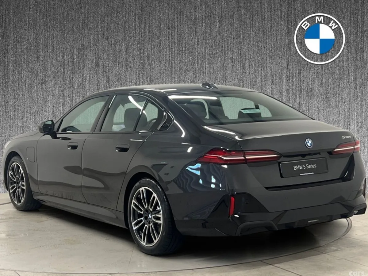 BMW 5-Series Saloon, Petrol Plug-in Hybrid, 2026, Grey