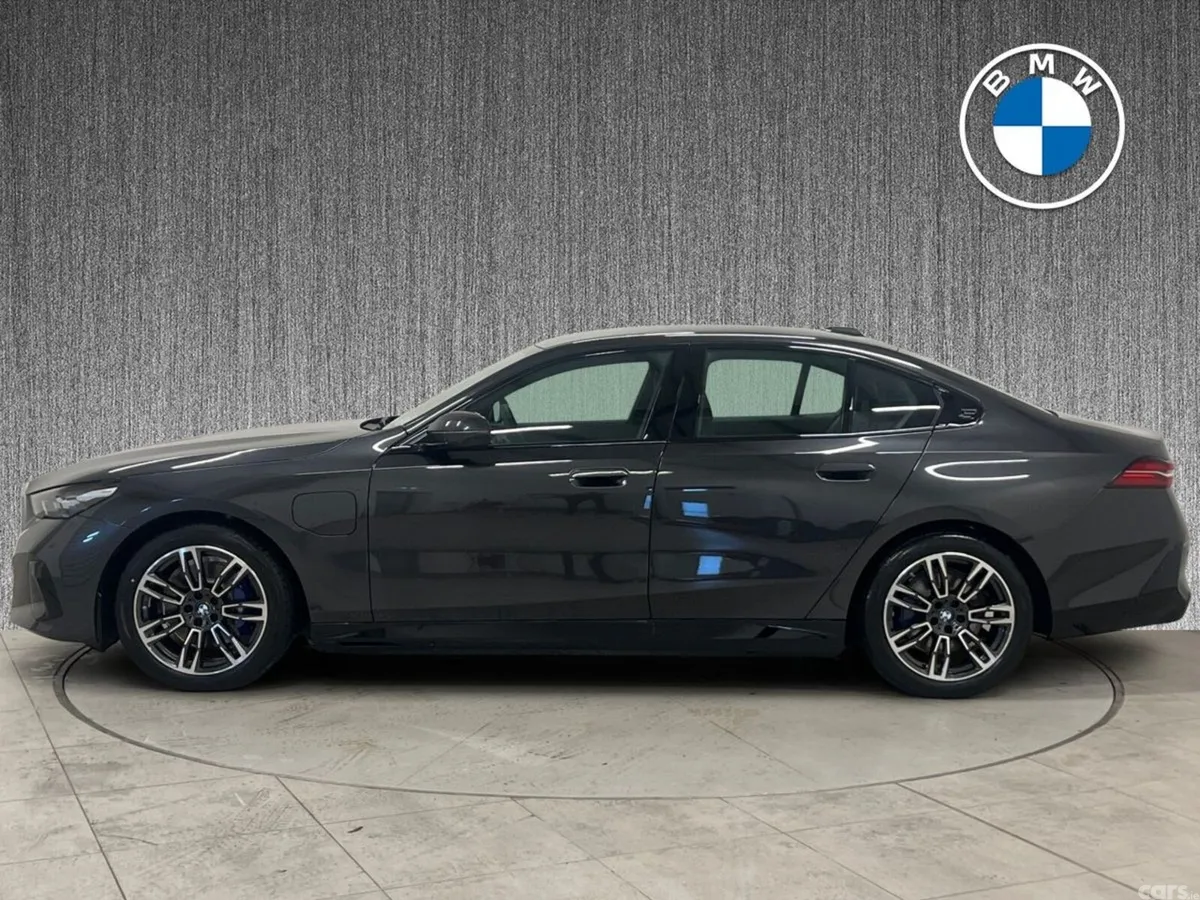 BMW 5-Series Saloon, Petrol Plug-in Hybrid, 2026, Grey
