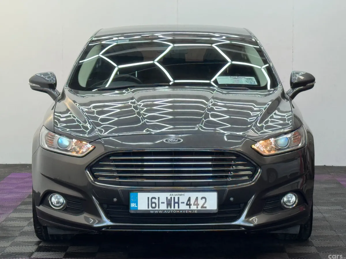 Ford Mondeo Hatchback, Diesel, 2016, Grey