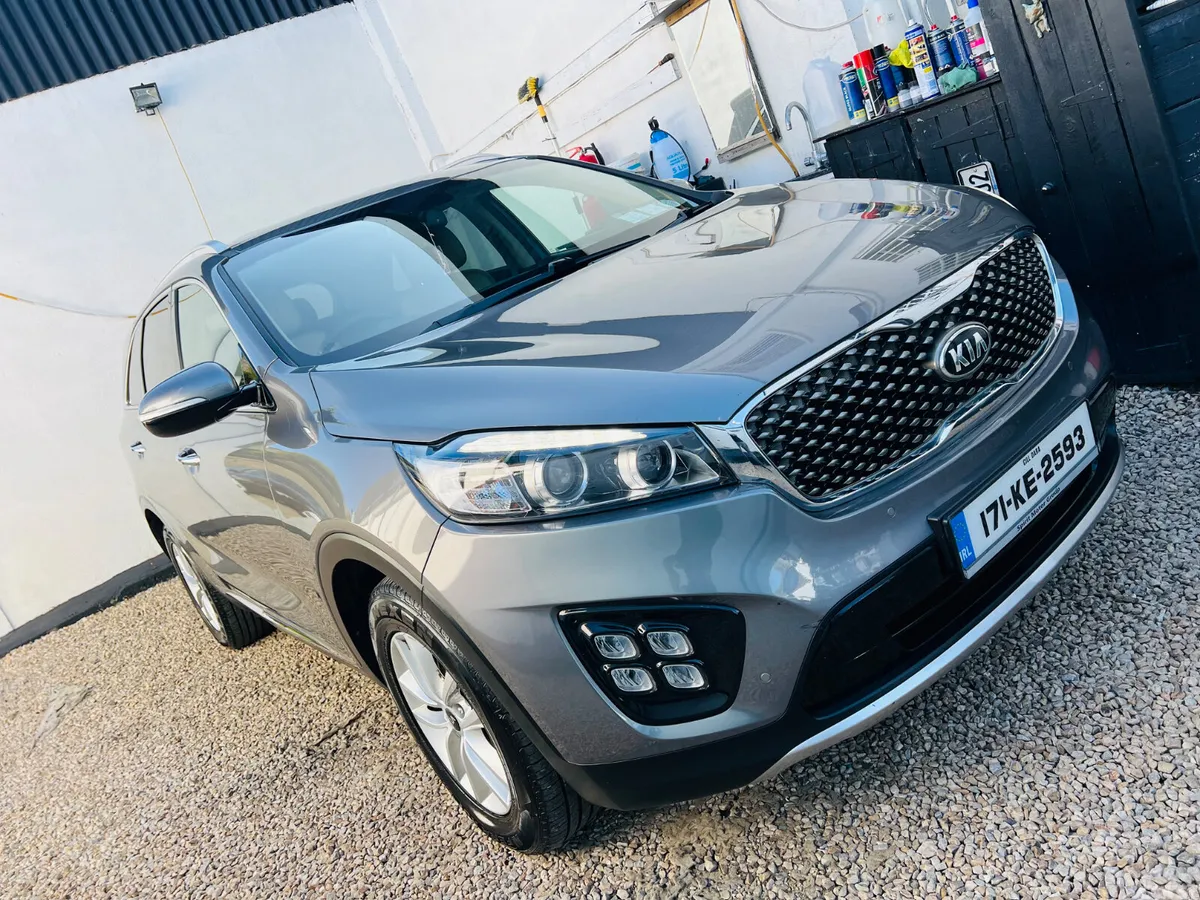 Kia Sorento SUV, Diesel, 2017, Grey