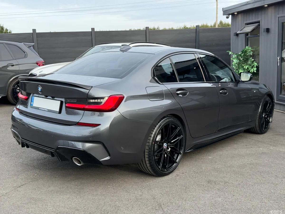 BMW 3-Series Saloon, Diesel, 2019, Grey