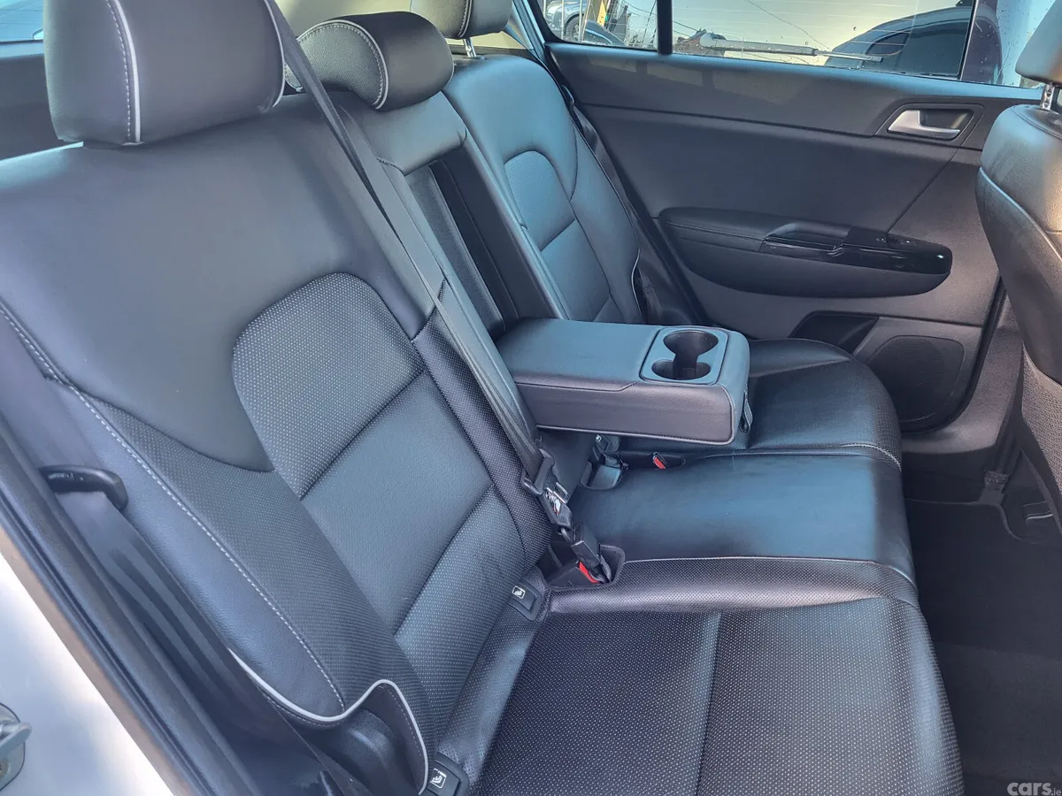 Kia Sportage SUV, Diesel, 2017, White