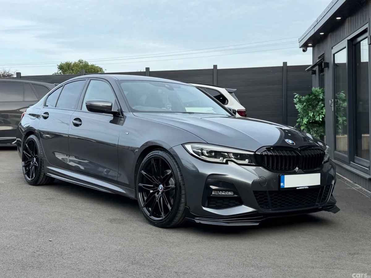 BMW 3-Series Saloon, Diesel, 2019, Grey