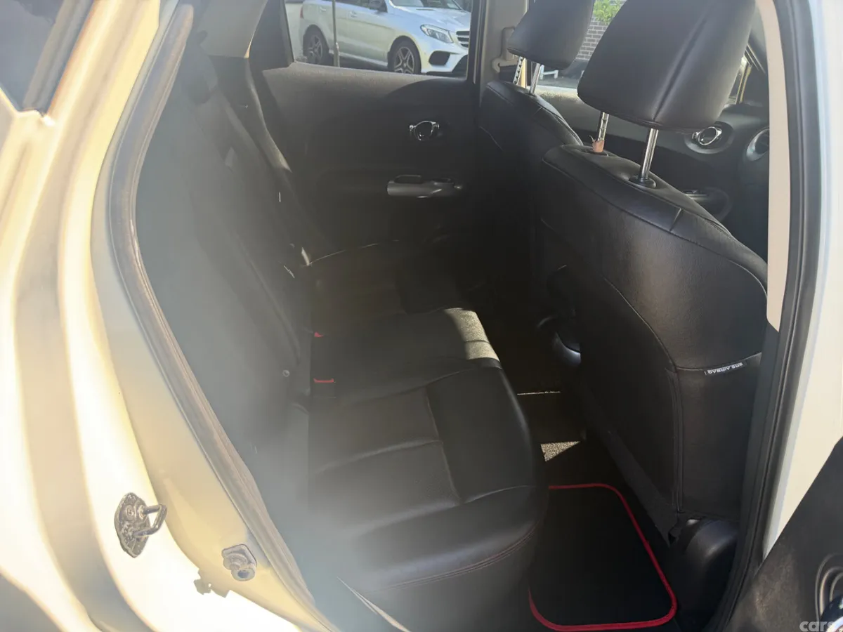Nissan Juke SUV, Diesel, 2014, White