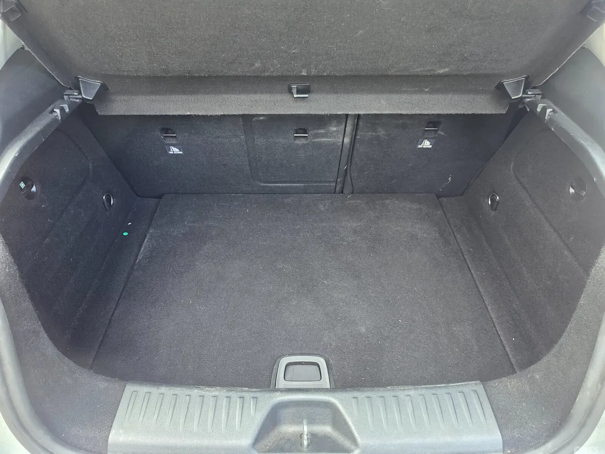 Mercedes-Benz A-Class Hatchback, Diesel, 2015, Silver