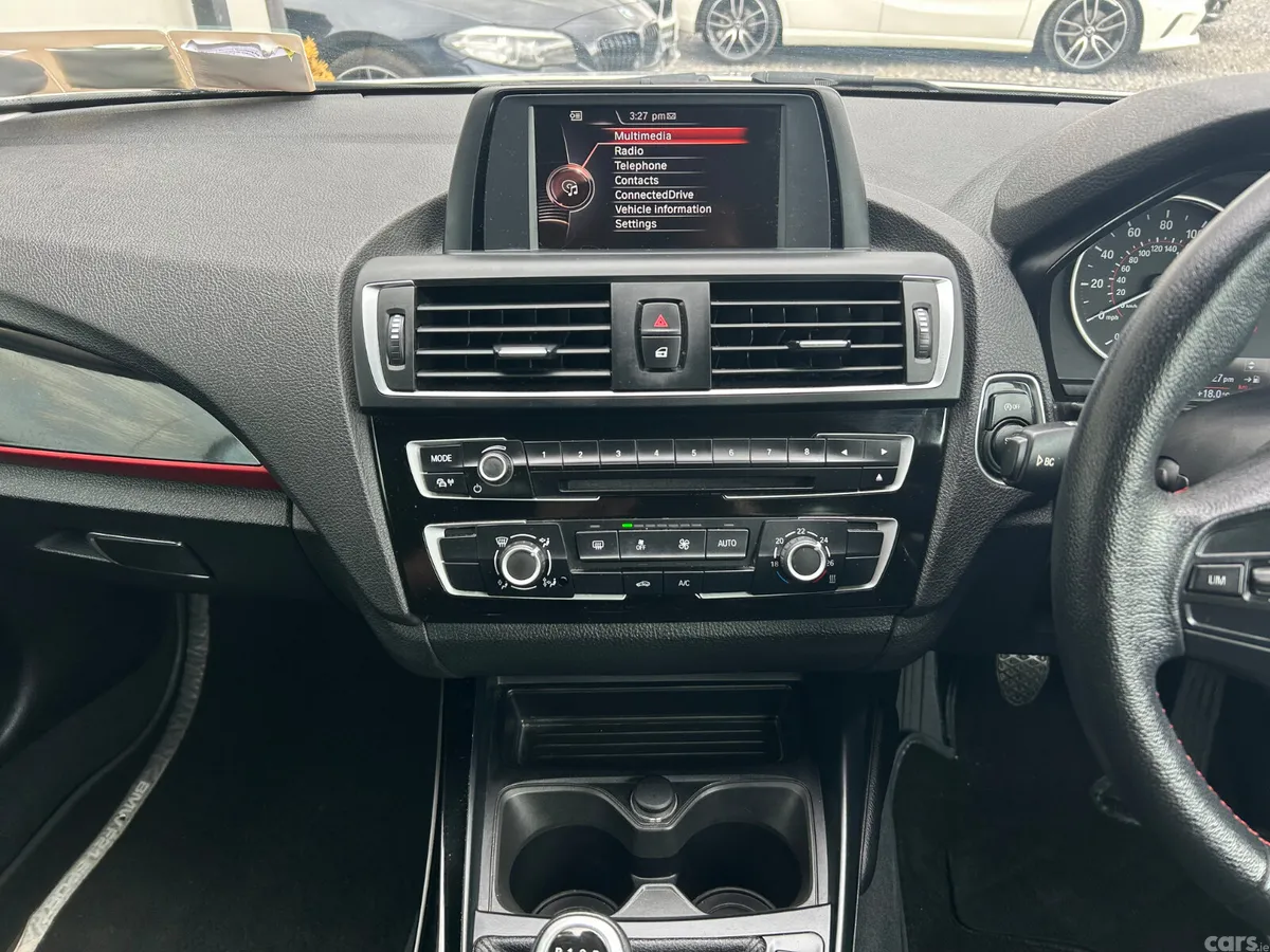 BMW 1-Series Hatchback, Diesel, 2015, White