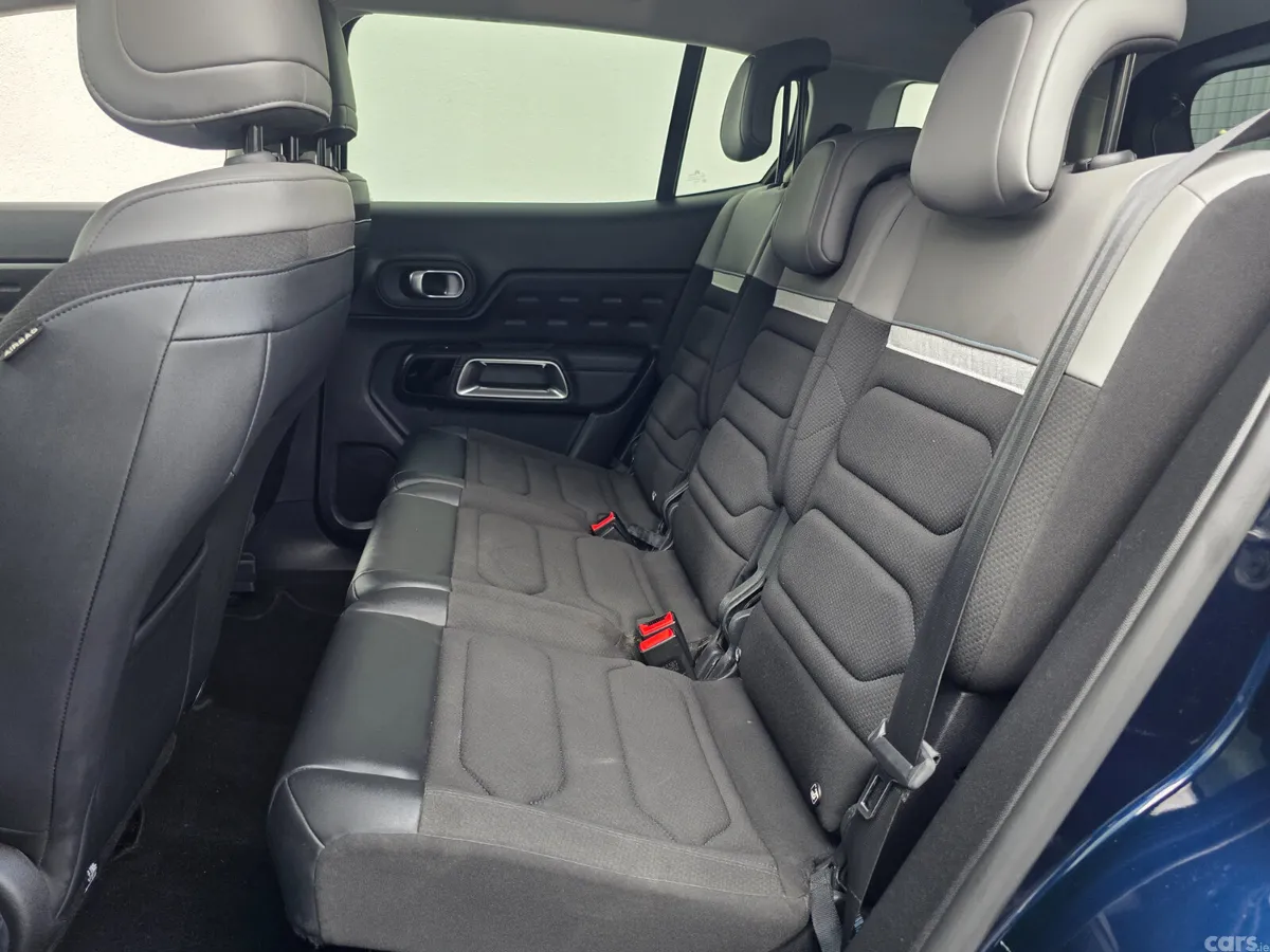 Citroen C5 Aircross MPV, Diesel, 2022, Blue