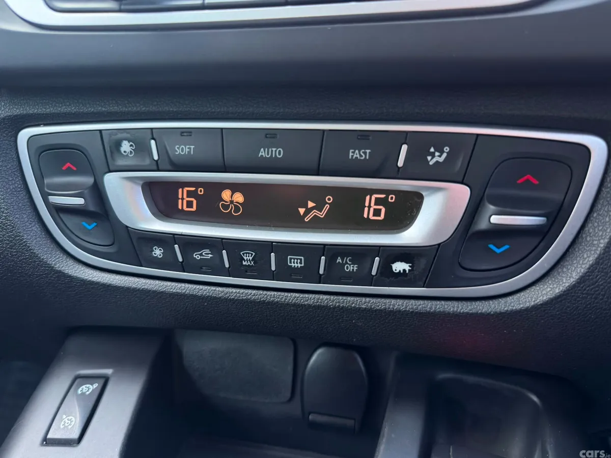 Renault Grand Scenic MPV, Diesel, 2016, Grey