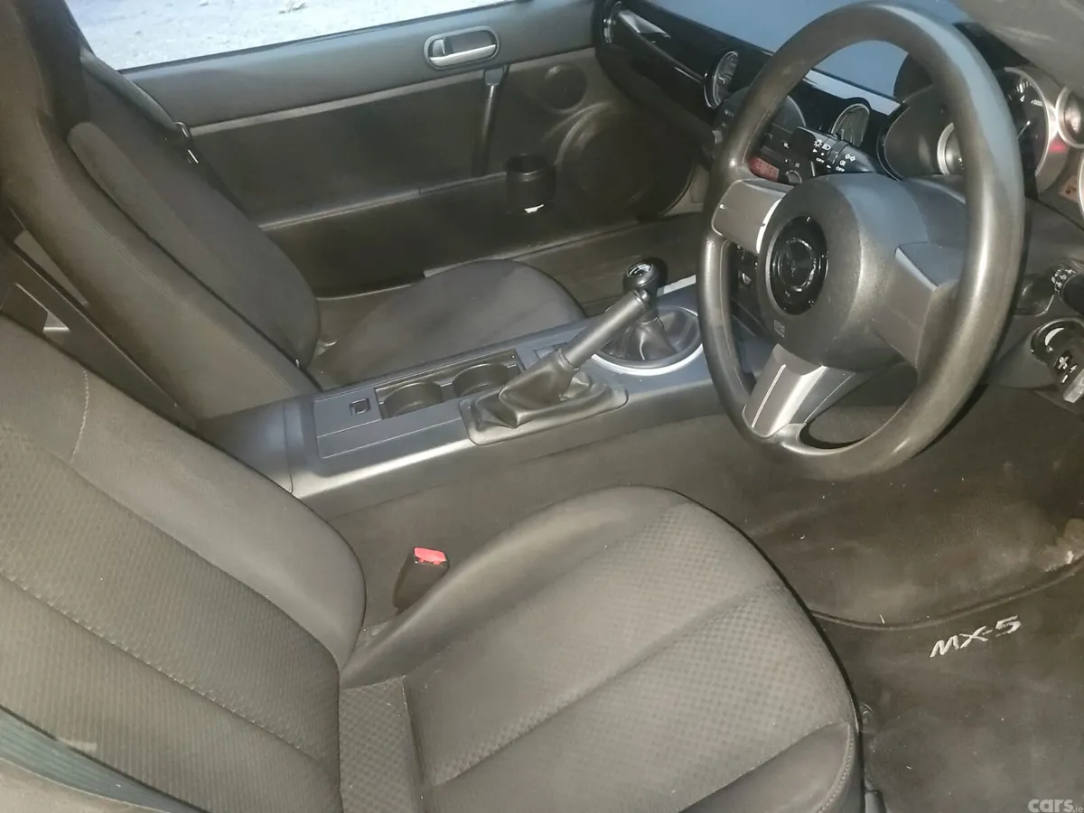 Mazda MX-5 Convertible, Petrol, 2006, Grey