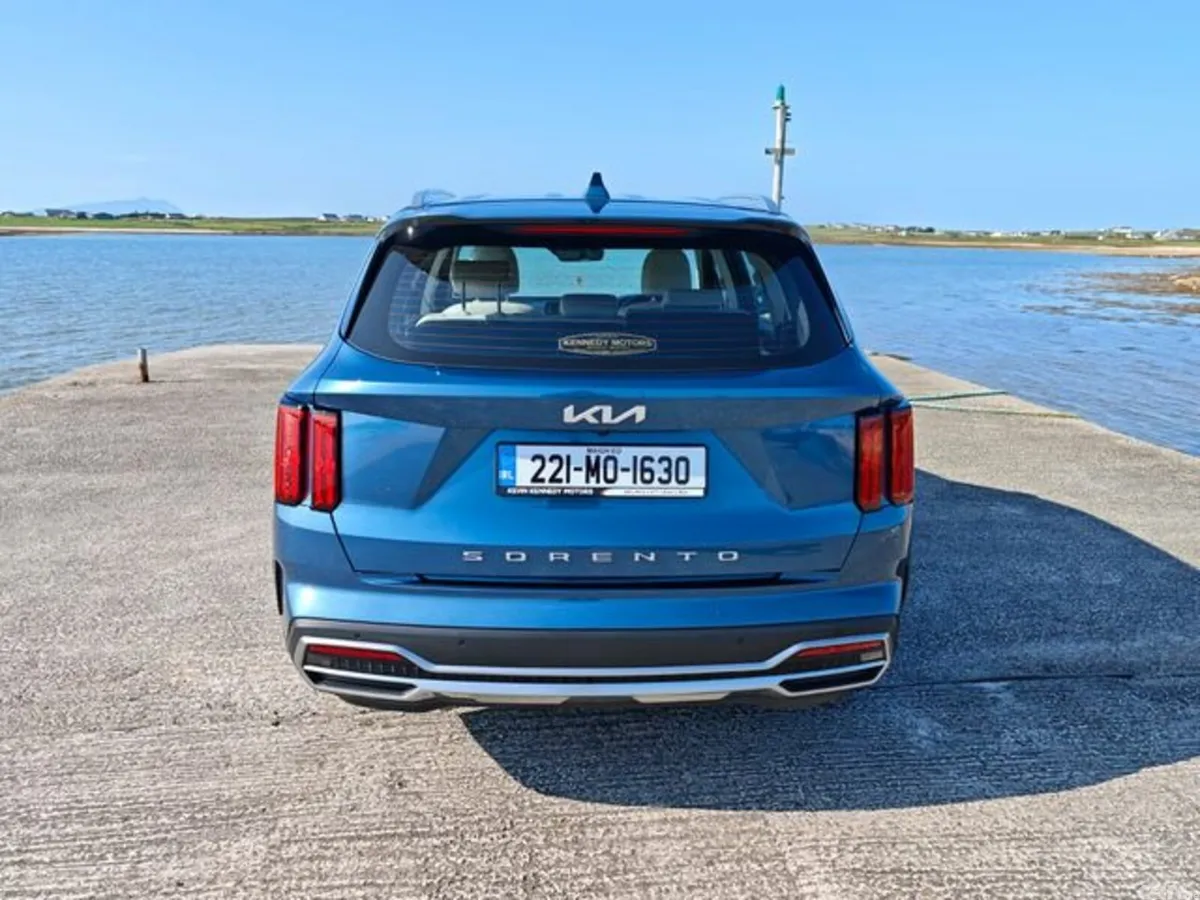 Kia Sorento MPV, Diesel, 2022, Blue