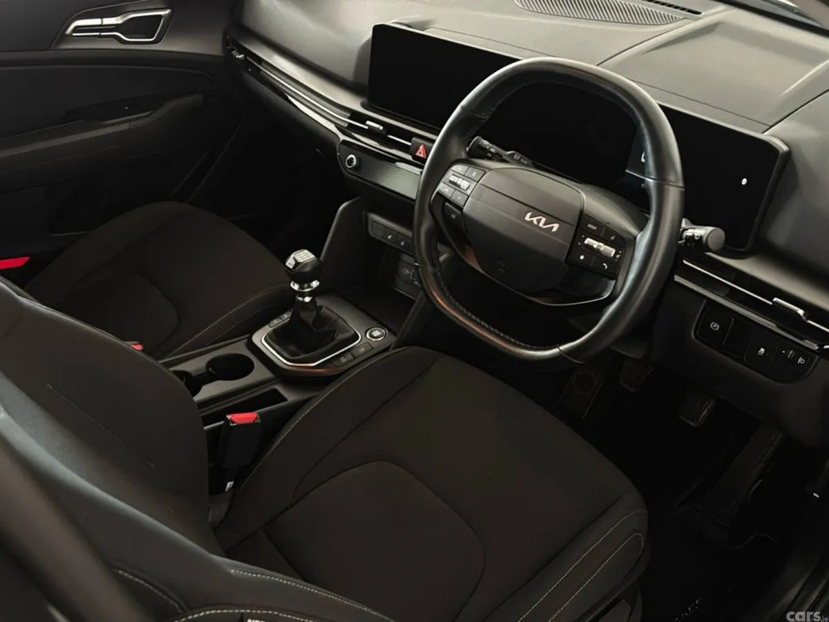 Kia Sportage MPV, Diesel Hybrid, 2025, Grey