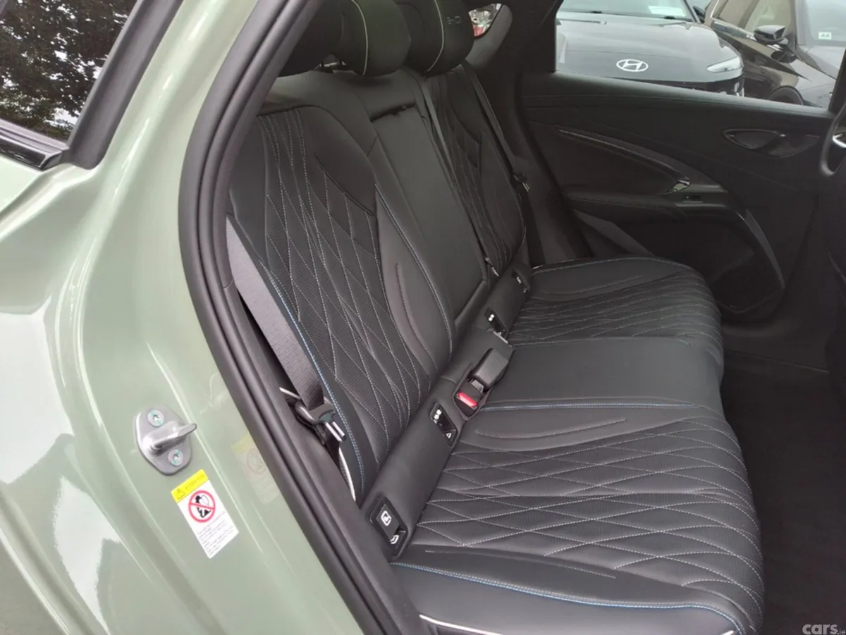 BYD SEAL Saloon, Electric, 2025, Green