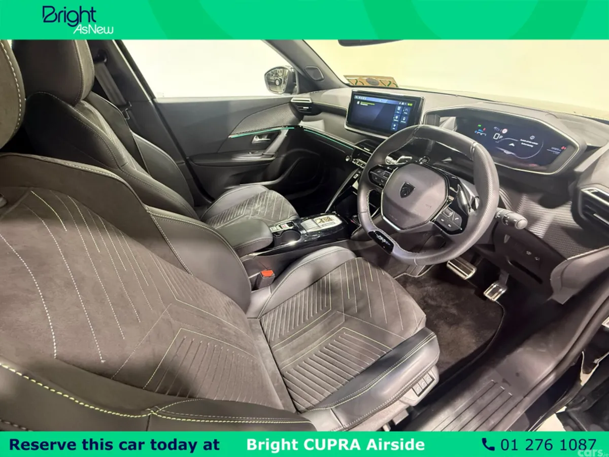 Peugeot 2008 MPV, Petrol, 2025, Black