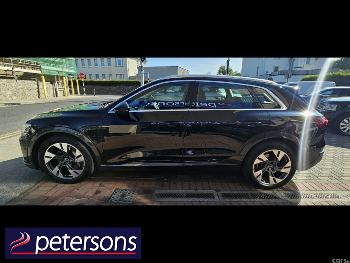 Audi Q8 e-tron Estate, Electric, 2023, Black
