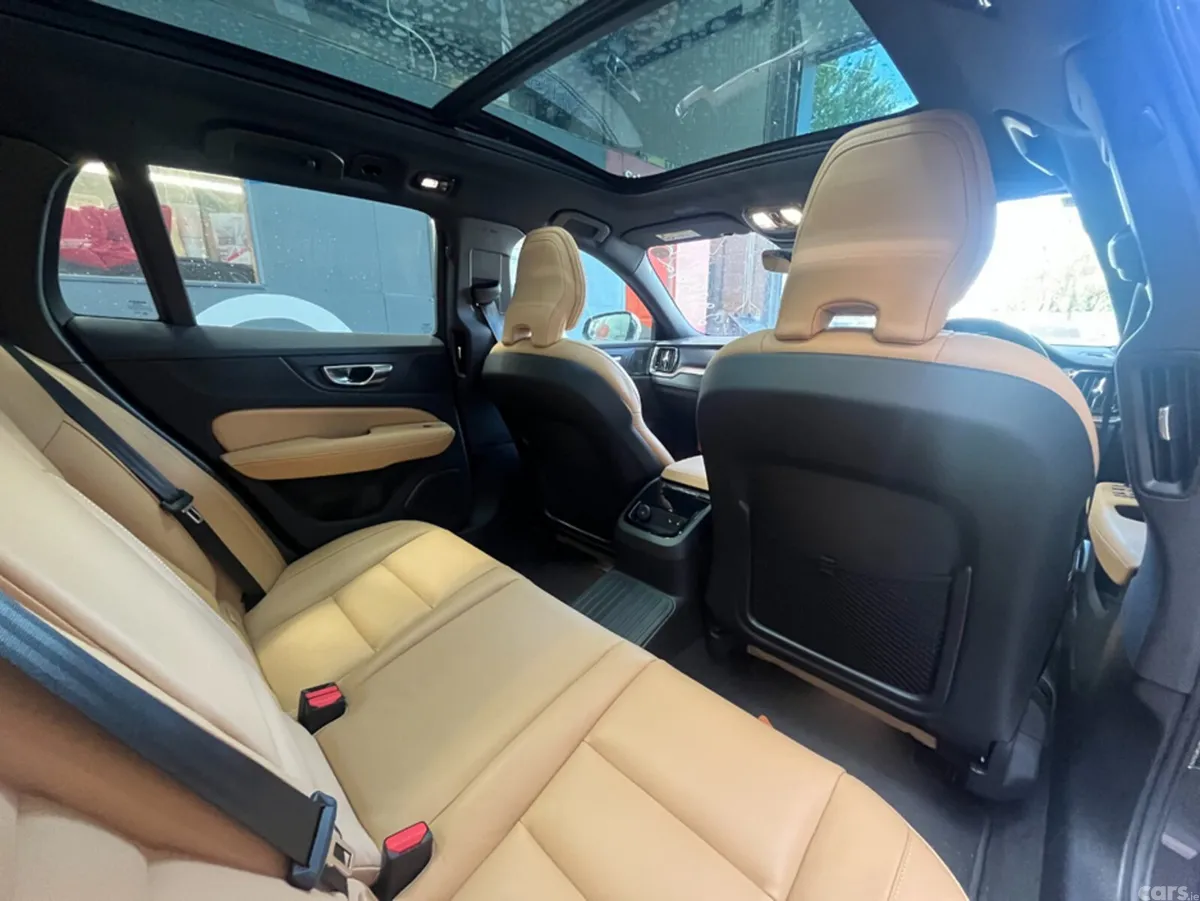 Volvo V60 Estate, Petrol Hybrid, 2025, Grey