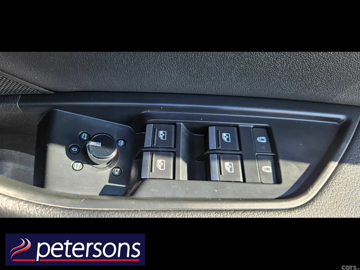 Audi Q8 e-tron Estate, Electric, 2023, Black