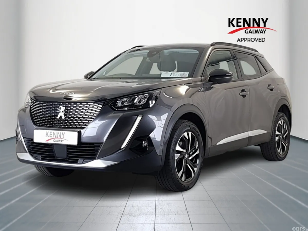 Peugeot 2008 MPV, Diesel, 2022, Grey