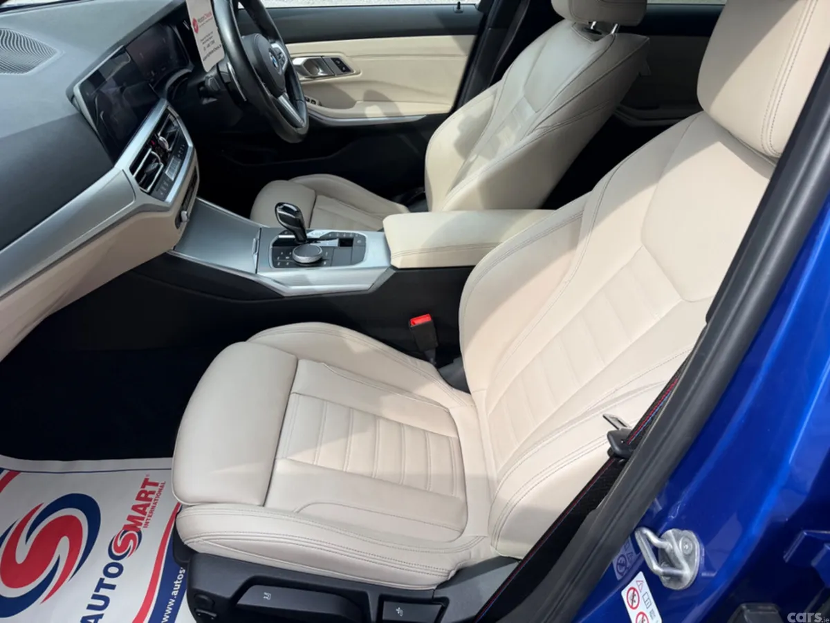 BMW 3-Series Estate, Diesel, 2020, Blue