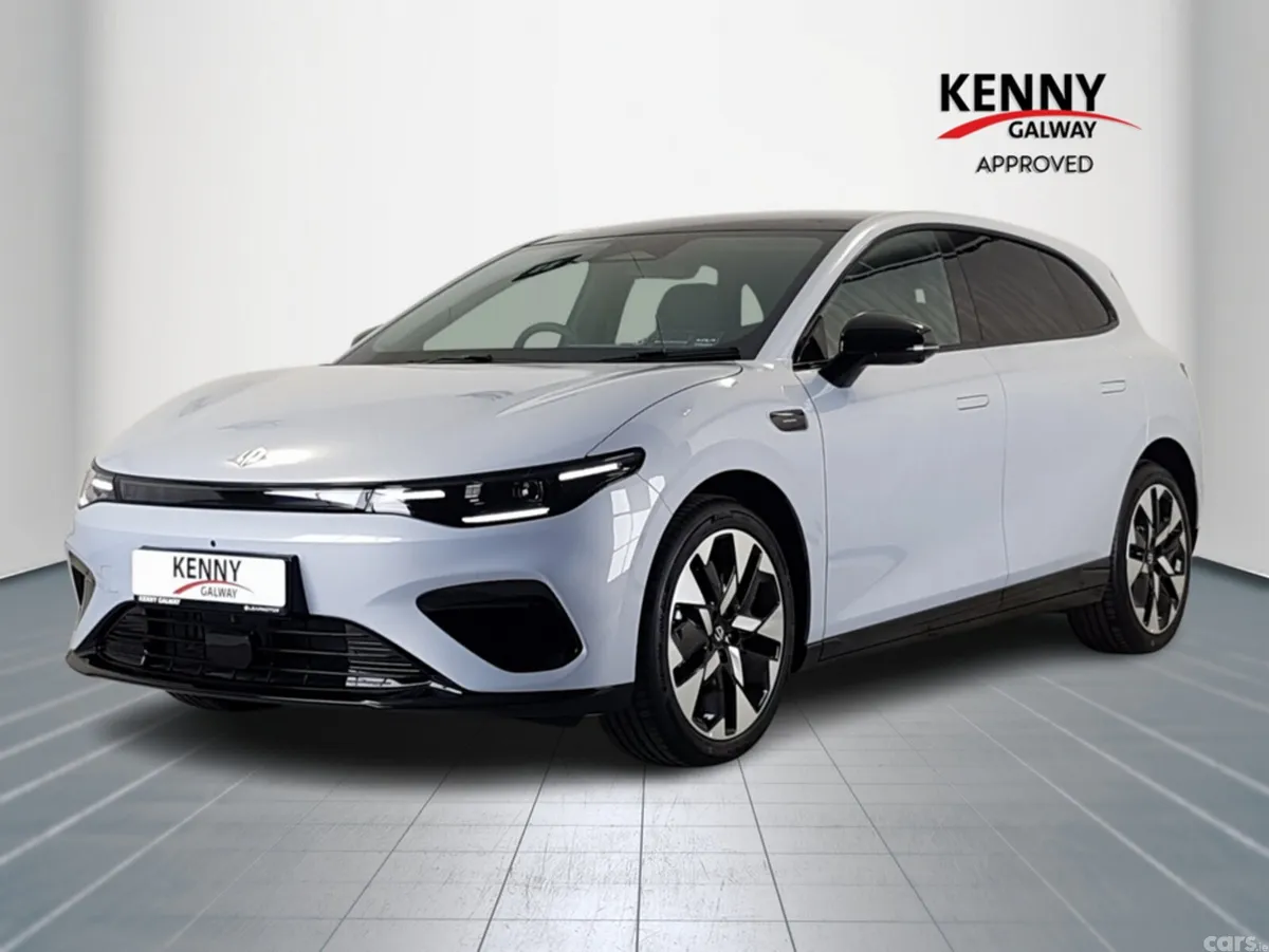 Leapmotor B05 Hatchback, Electric, 2026, Silver