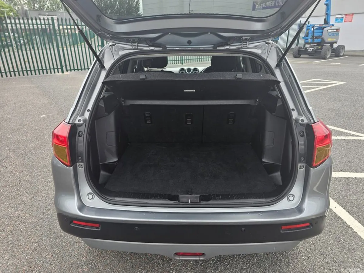 Suzuki Vitara Hatchback, Diesel, 2016, Grey