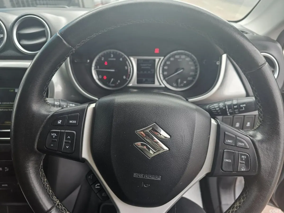 Suzuki Vitara Hatchback, Diesel, 2016, Grey
