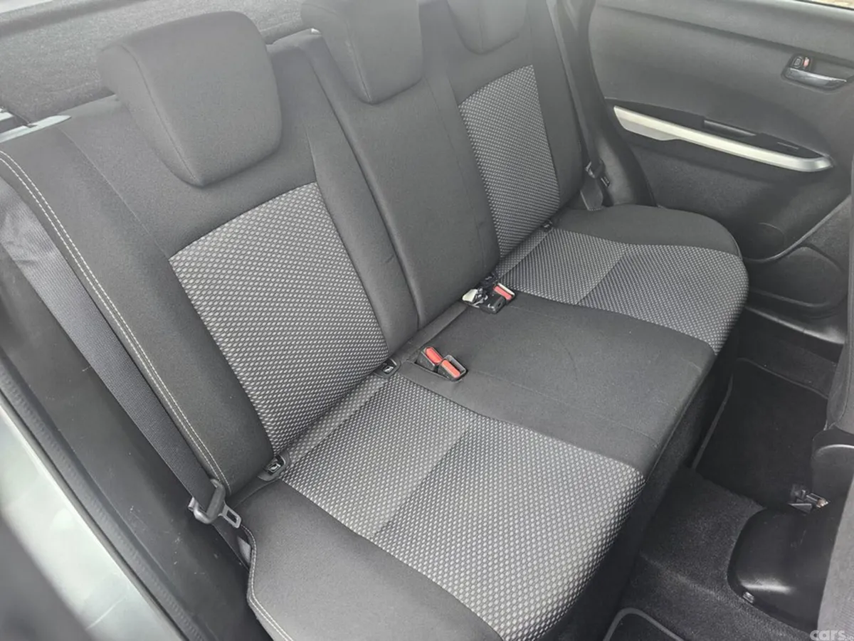 Suzuki Vitara Hatchback, Diesel, 2016, Grey