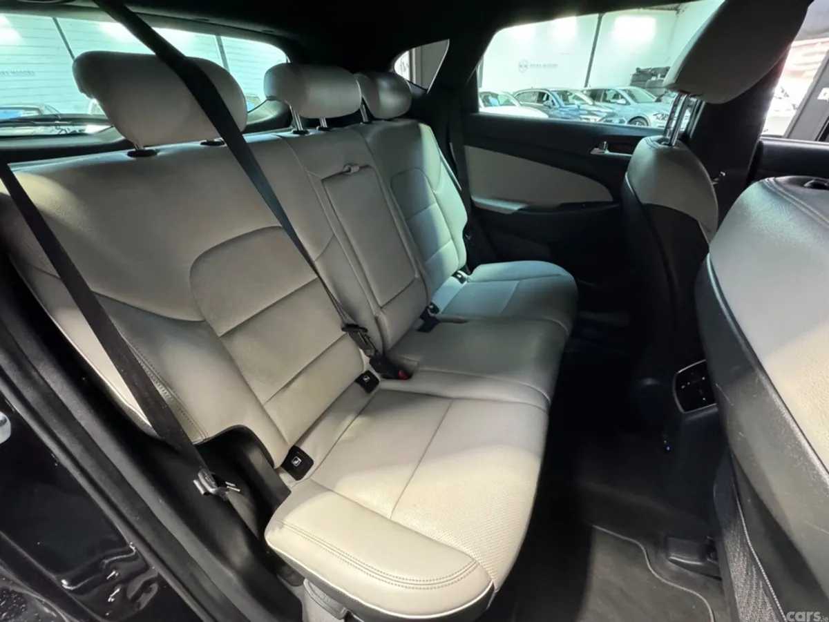 Hyundai Tucson MPV, Diesel, 2019, Black