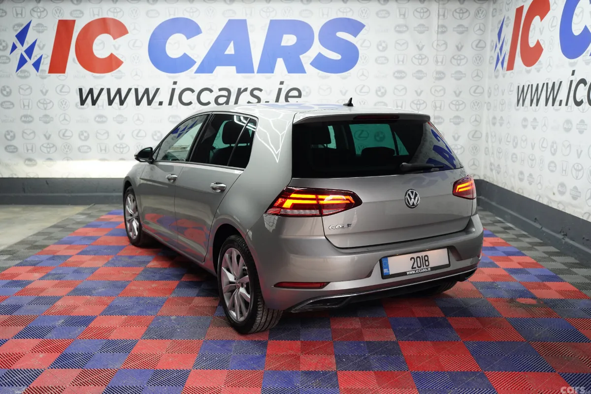 Volkswagen Golf Hatchback, Petrol, 2018, Grey