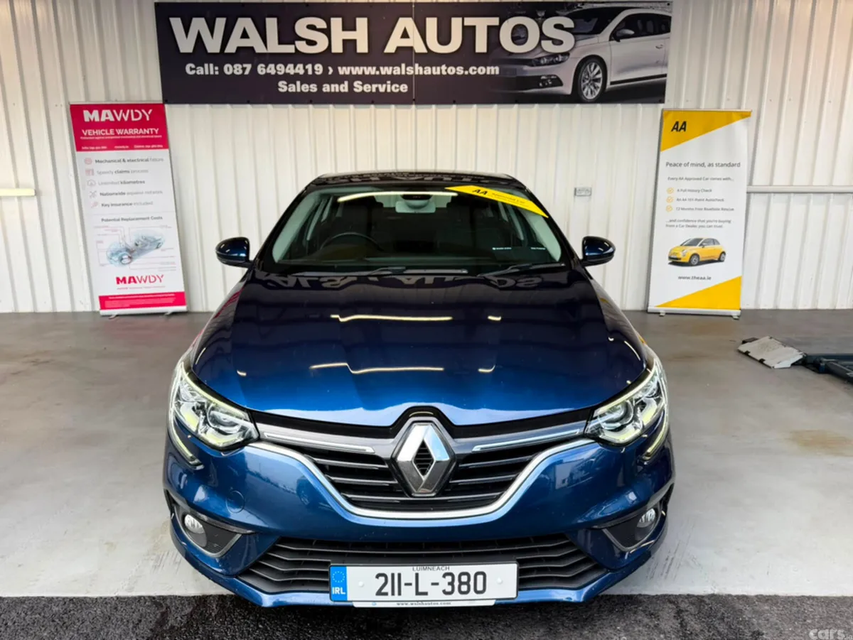 Renault Megane Saloon, Petrol, 2021, Blue