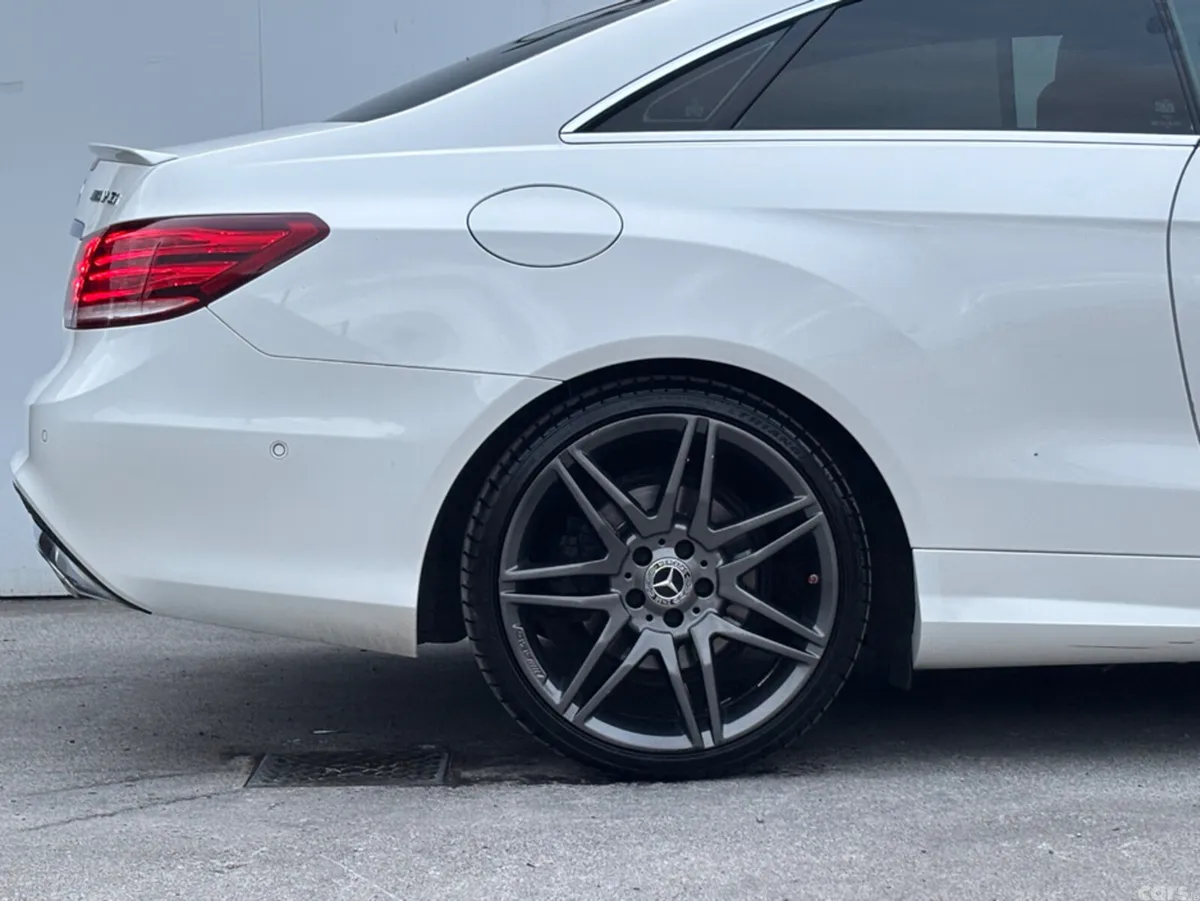 Mercedes-Benz E-Class Coupe, Diesel, 2016, White