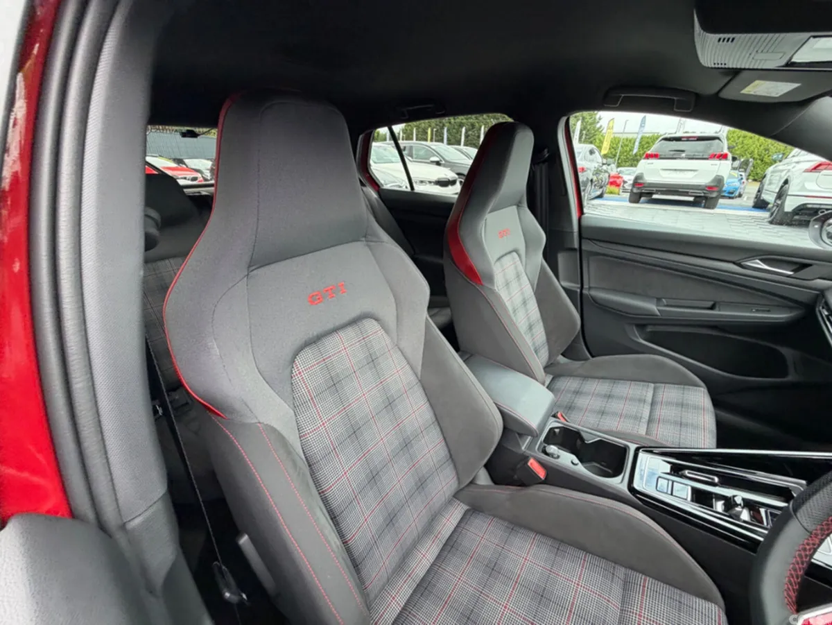 Volkswagen Golf Hatchback, Petrol, 2023, Red