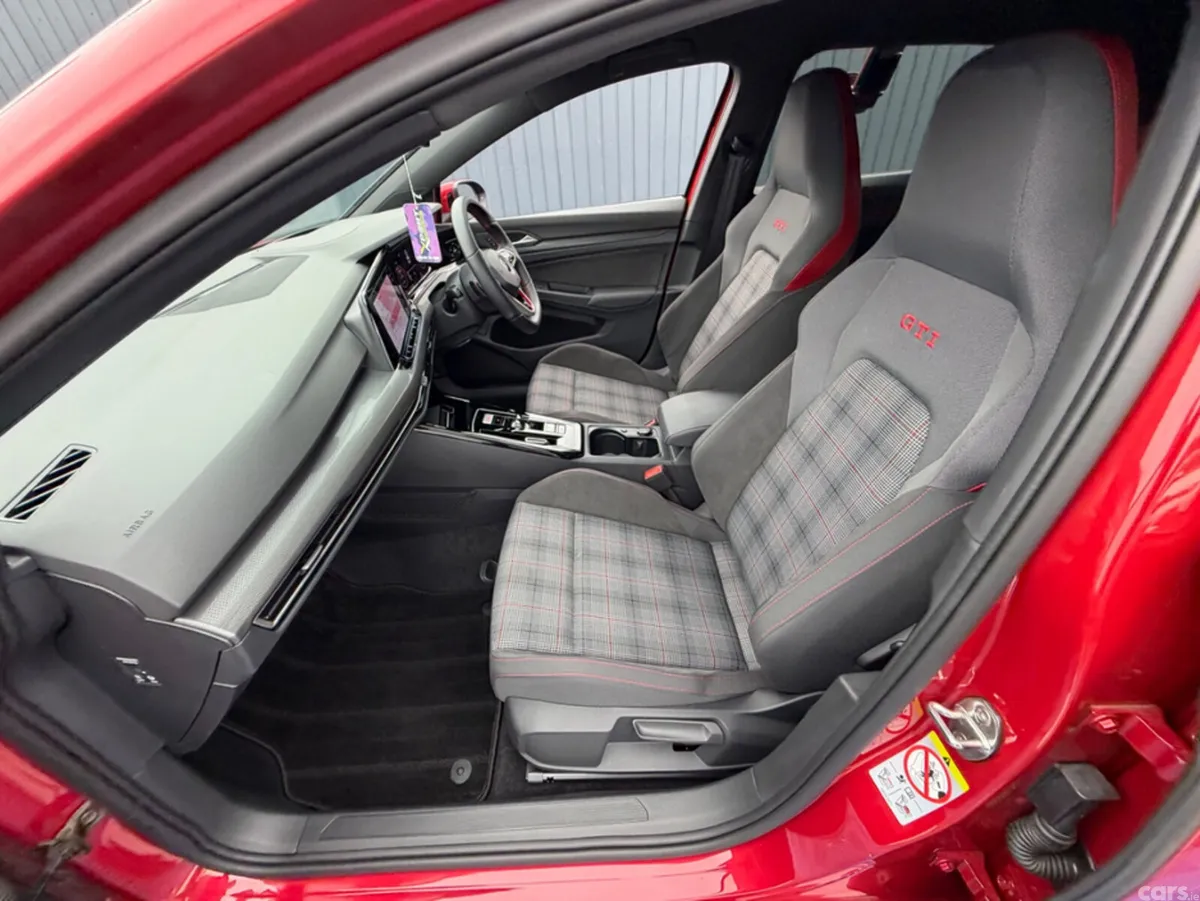Volkswagen Golf Hatchback, Petrol, 2023, Red