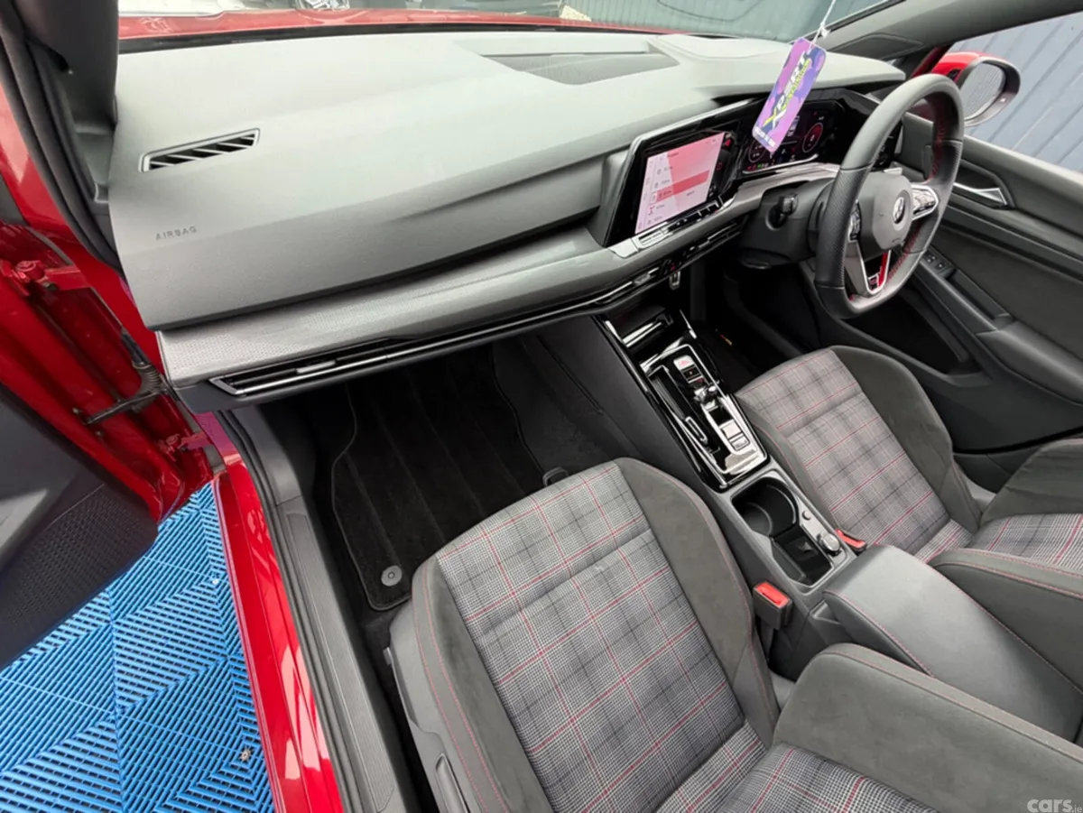 Volkswagen Golf Hatchback, Petrol, 2023, Red